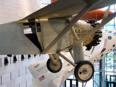 ... flying his Spirit of St. Louis 5,810 kilometers (3,610 miles) between Roosevelt Field on Long Island, New York...