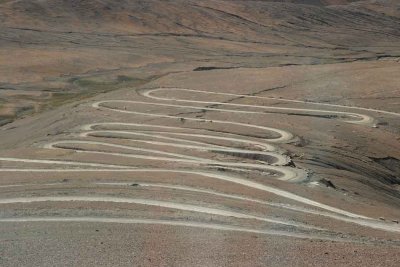 Rongbok winding road.jpg