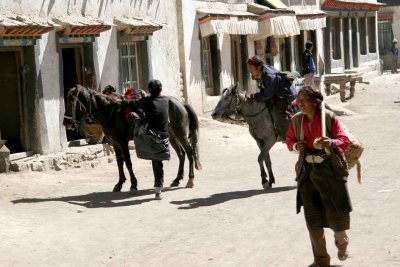 Old tingri town.jpg