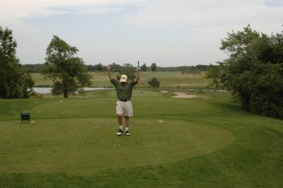 Bill great par 3 shot at the Orchards