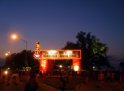 welcome to ACL, zilker park, austin
