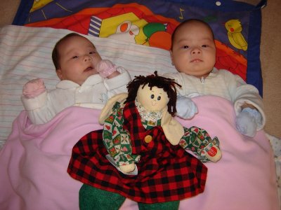 兩寶寶與聖誕娃娃