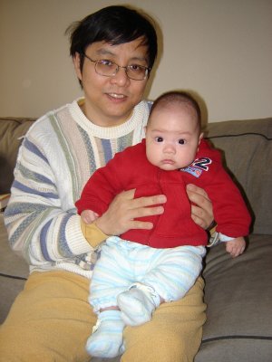 爸爸抱聚聚