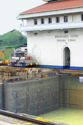 85 - MiraFlories Locks.jpg