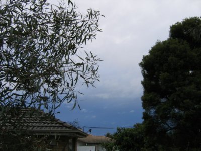2 july dark rain clouds in Kilsyth