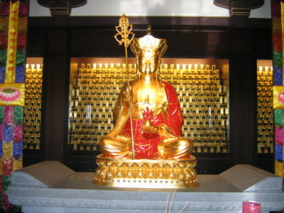 16 september Buddha in a temple in Springvale