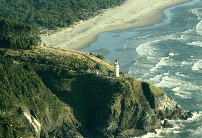 Birdsview NorthHead Lighthouse 03.jpg