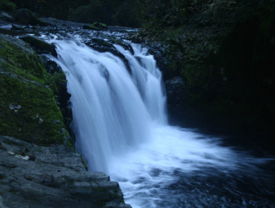 lower punchbowl falls 01.jpg