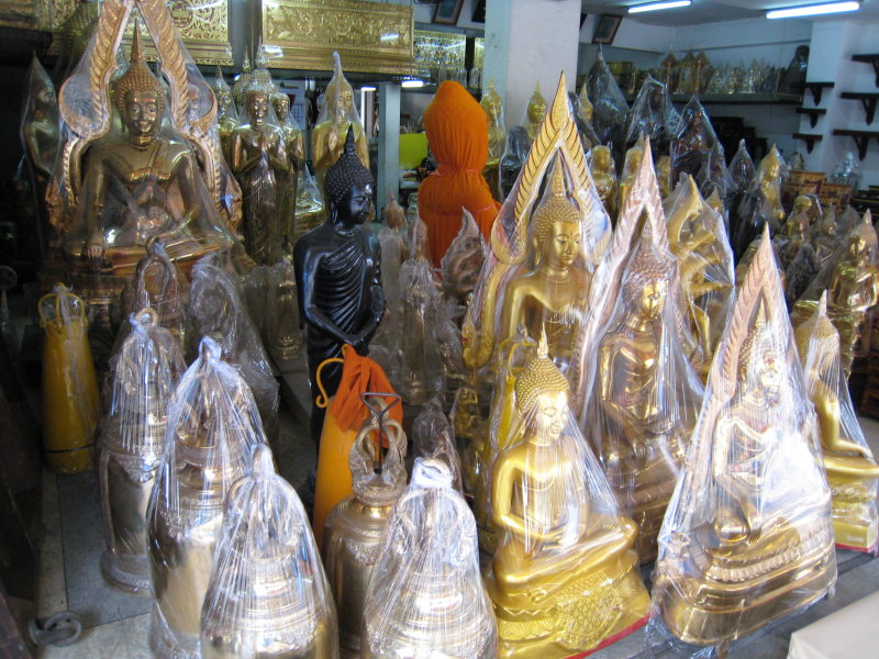 Many Buddhas