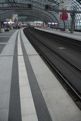 Hauptbahnhof Track