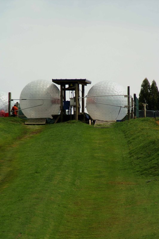 21 Zorbing