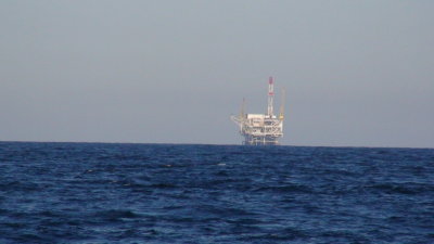 oil drilling platform near Ventura.JPG
