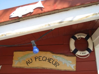 Si vous passez par Cudrefin, voici un endroit sympa pour manger de la friture du lac