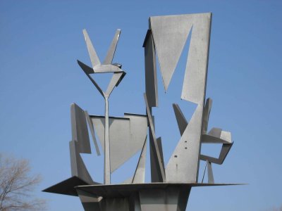 La sculpture Schwurhnde cre par Werner Witschi pour l'Expo 64