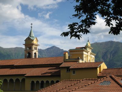 Madonna del Sasso est le principal lieu de plerinage du Tessin
