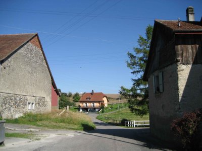La moiti du village