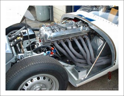 Jaguar engine