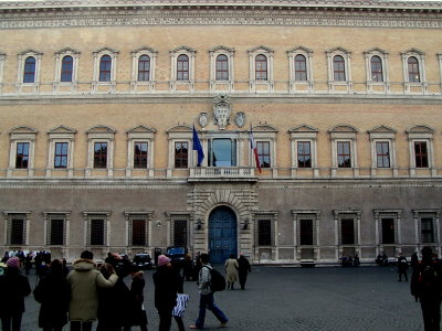 Roma - Piazza Farnese