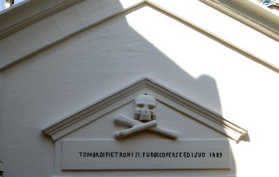 1889