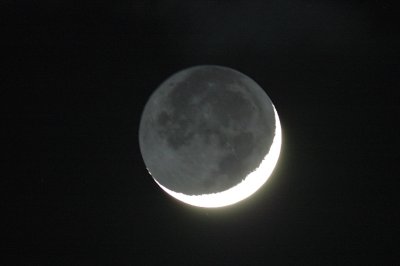 Dec 23    Earthshine