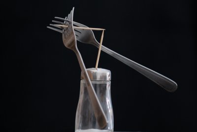 Apr 28  Balancing toothpicks