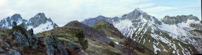 Vue panoramique en montant au Billare du Pic des 3 Rois au Countende en passant par le Pic d'Anie