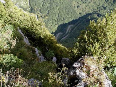 Les escarpements qui protgeaient Monsgur