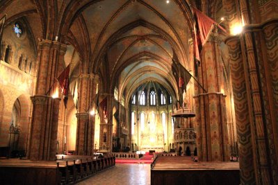 Matthias Church (Mátyás templom) - interior