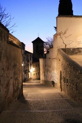 Albaicin - Narrow winding streets 3