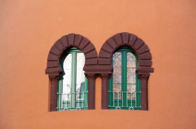 Hotel Alhambra Palace - windows 2