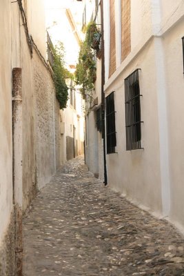 Albaicin - Narrow winding streets 9