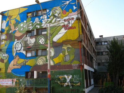 Radio Villa Francia, Santiago