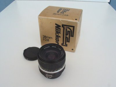 Nikon 28mm f2.8 1.JPG
