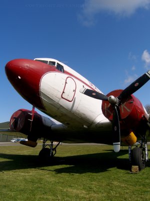 G-DAKK DC-3