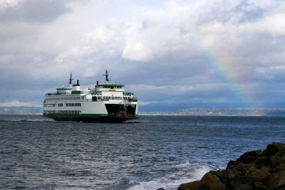 Mukilteo Ferry & rainbow landing in Everett
