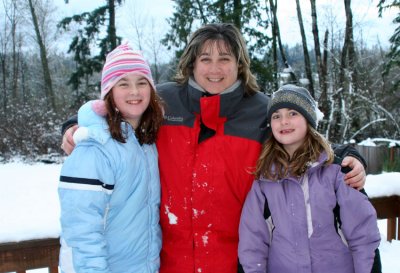 Sydney, Shari (auntie), Hailey