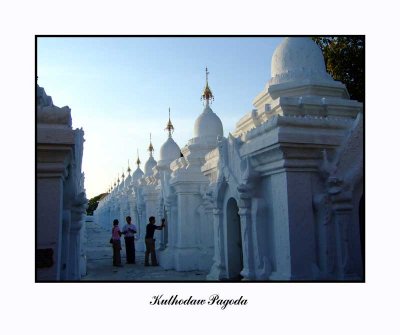 Kuthodaw Pagoda