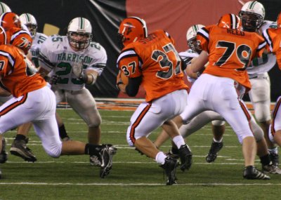 elijah carries the ball