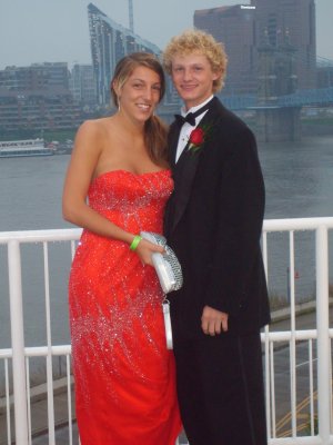 adam and kelly at the prom