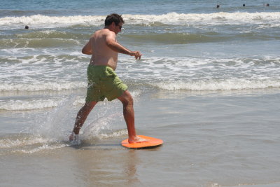 lou skimboarding