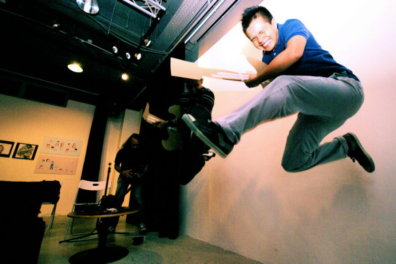 Kickin air