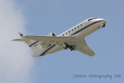 Bombardier Challenger 600 (N721J)