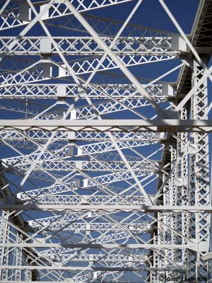 Shelby Street Bridge