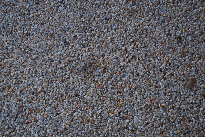 DSC_0067.JPG - one of several dark areas in topping