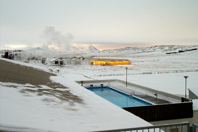 The swimming pool / Sundlaugin