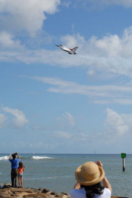 Thunderbirds in Waikiki 2007