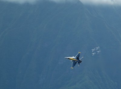 Koolau Mountains in the background...