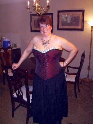 StCon07Wenches02.jpg