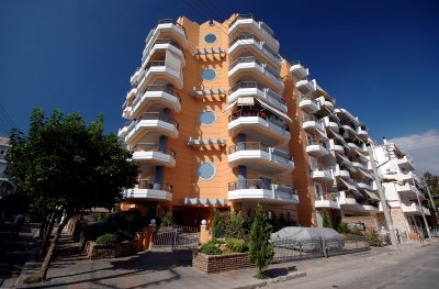 KERATSINI ...