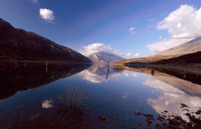 LAKE  MORNOU ...